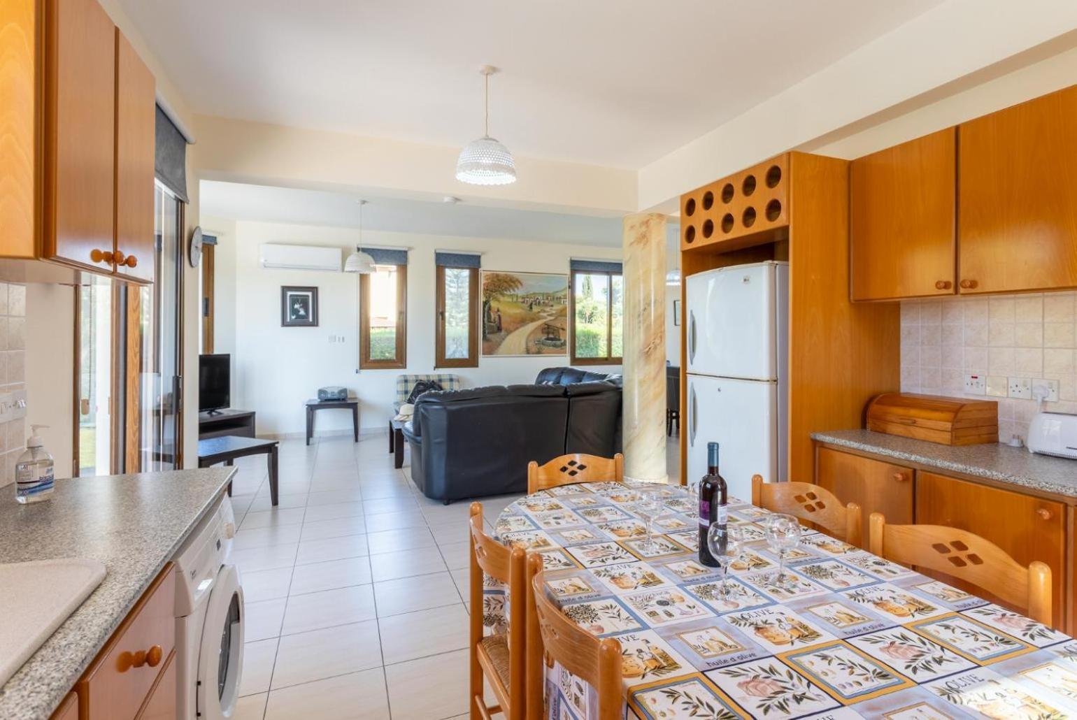 Villa Halima Georgios 폴리스 외부 사진
