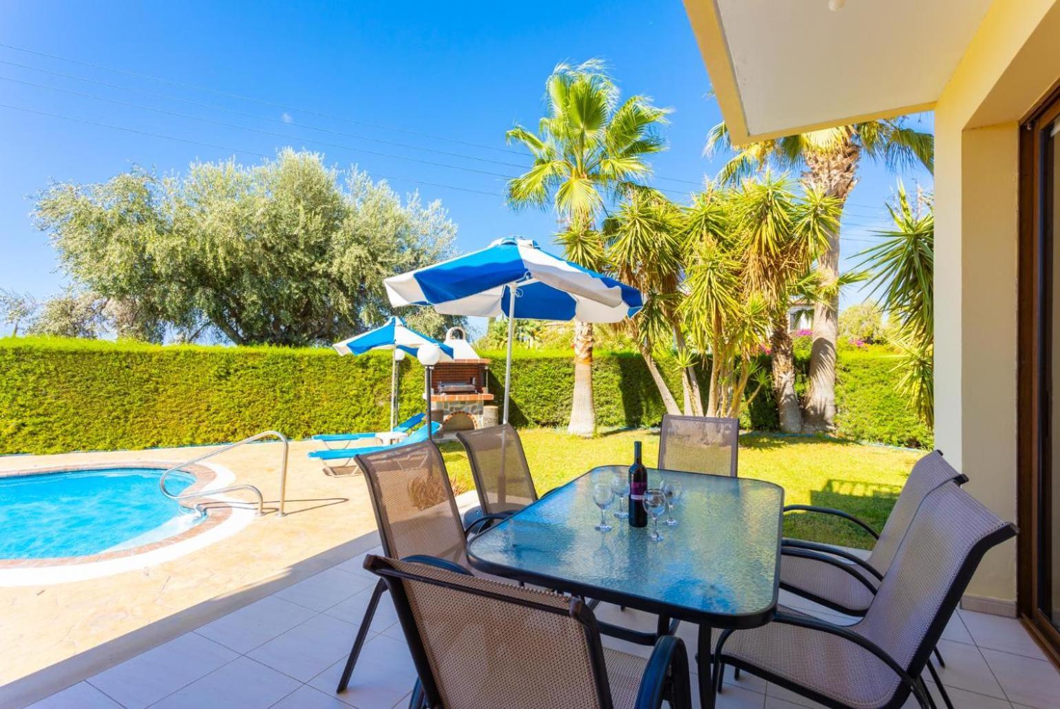 Villa Halima Georgios 폴리스 외부 사진